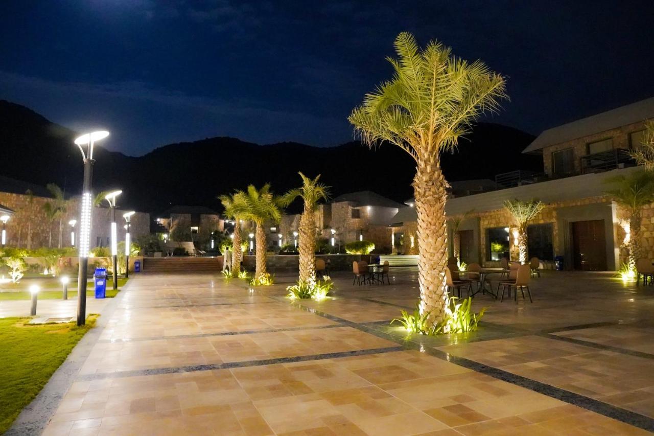 Pushkara Resort And Spa Exterior foto