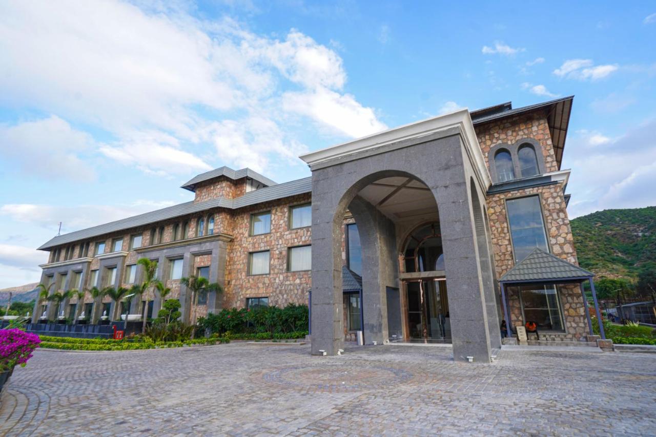 Pushkara Resort And Spa Exterior foto