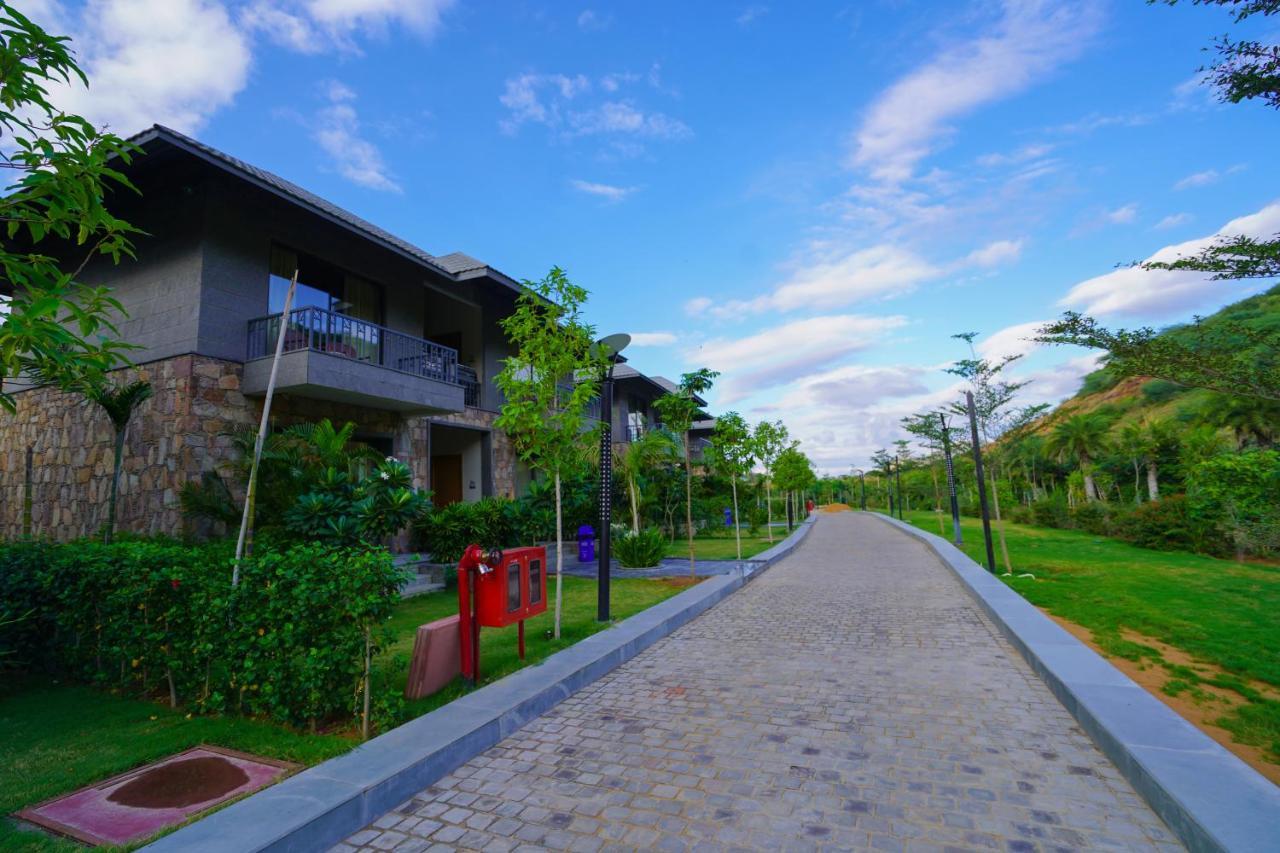 Pushkara Resort And Spa Exterior foto