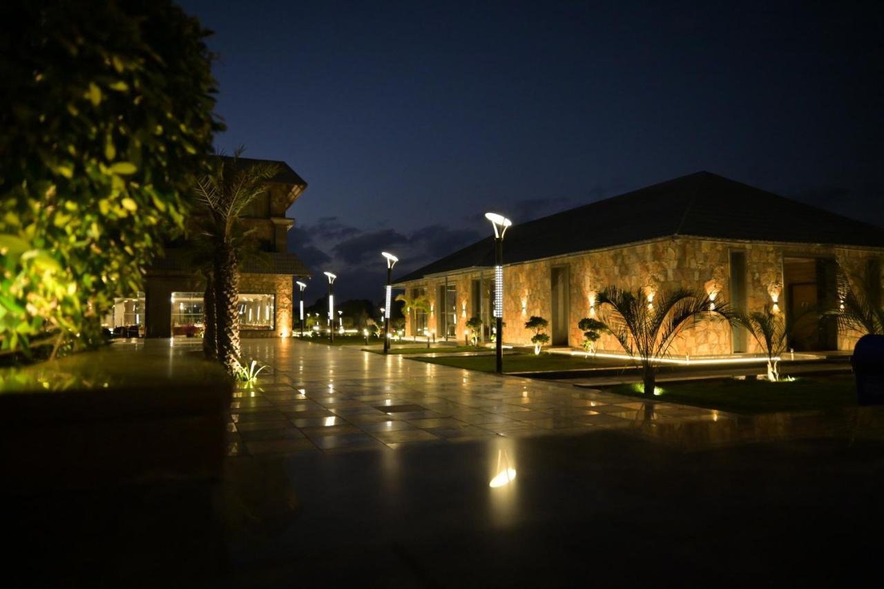 Pushkara Resort And Spa Exterior foto